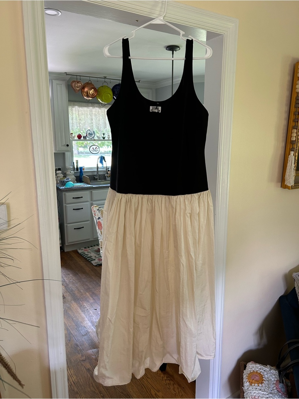 Future Collective Black Tank Top with Cream Maxi Skirt Dress size large NWT